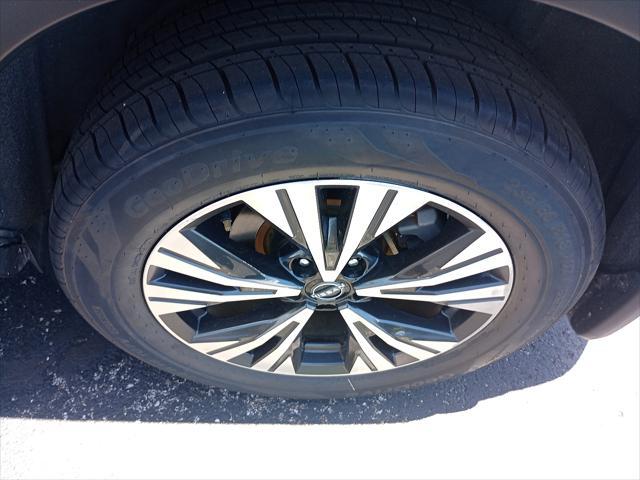 used 2023 Nissan Rogue car, priced at $24,287