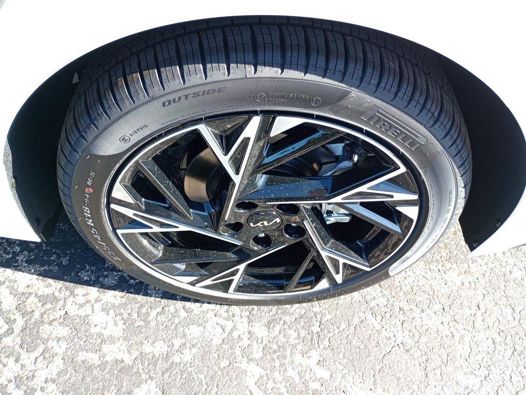 used 2025 Kia K5 car, priced at $27,997