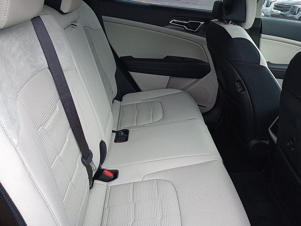 new 2026 Kia Sportage Hybrid car, priced at $42,205
