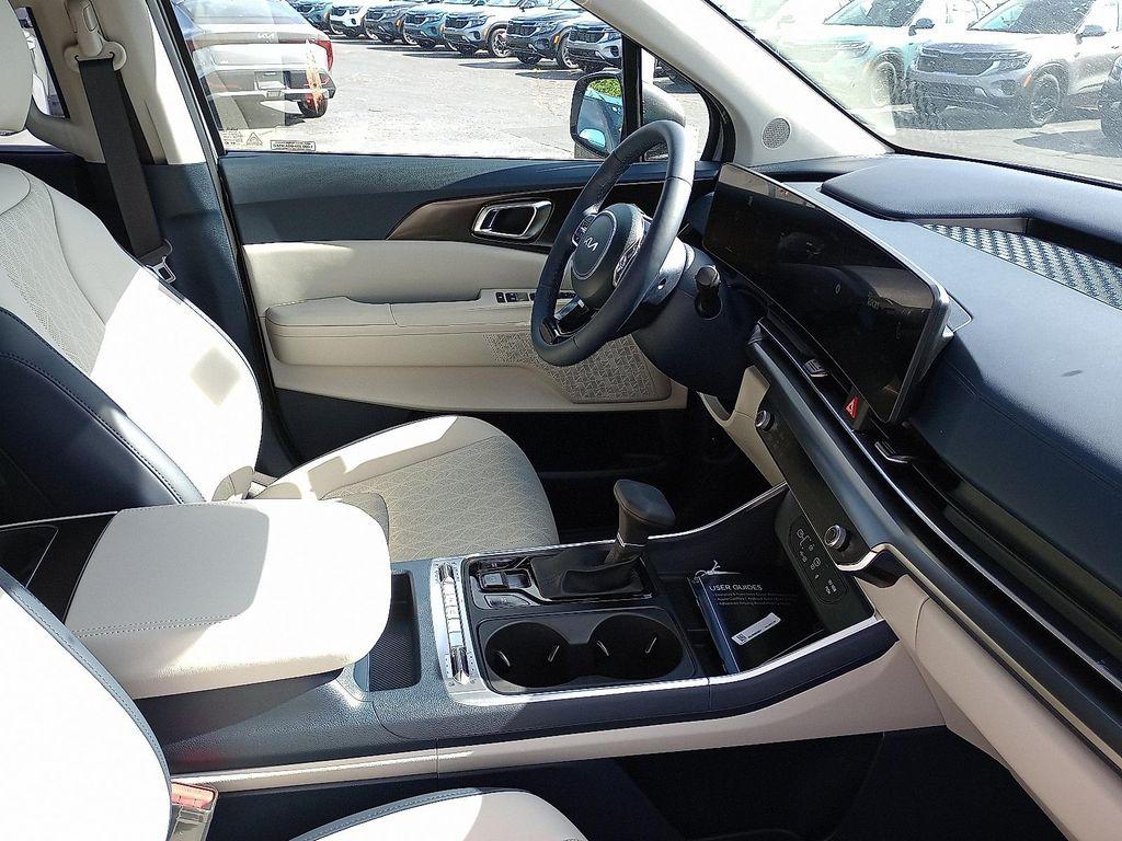 new 2026 Kia Carnival car, priced at $48,810