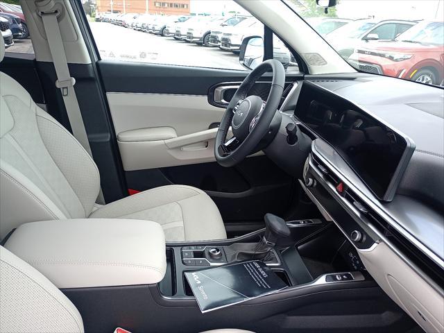 new 2025 Kia Sorento car, priced at $37,705
