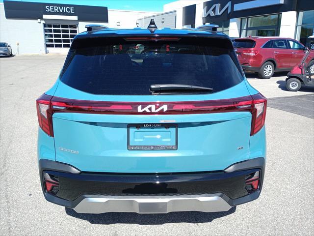 new 2025 Kia Seltos car, priced at $27,800