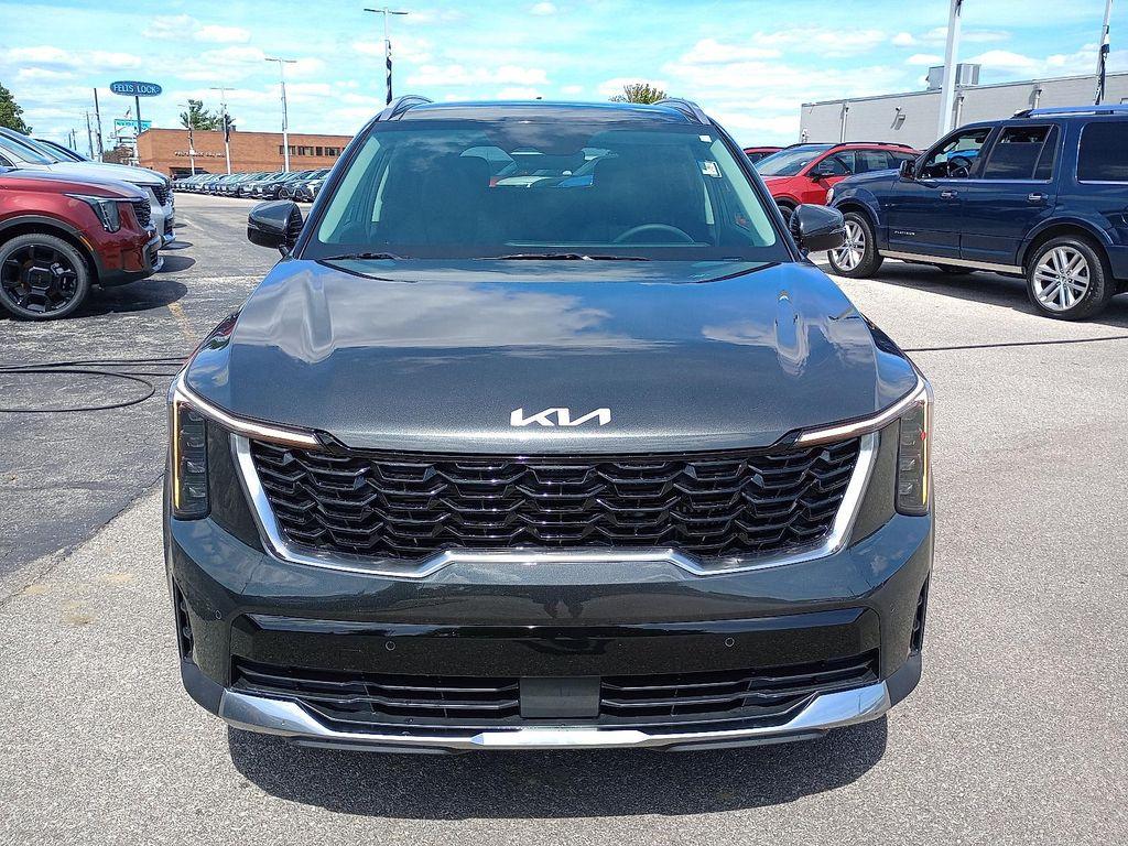 new 2025 Kia Sorento Hybrid car, priced at $40,935