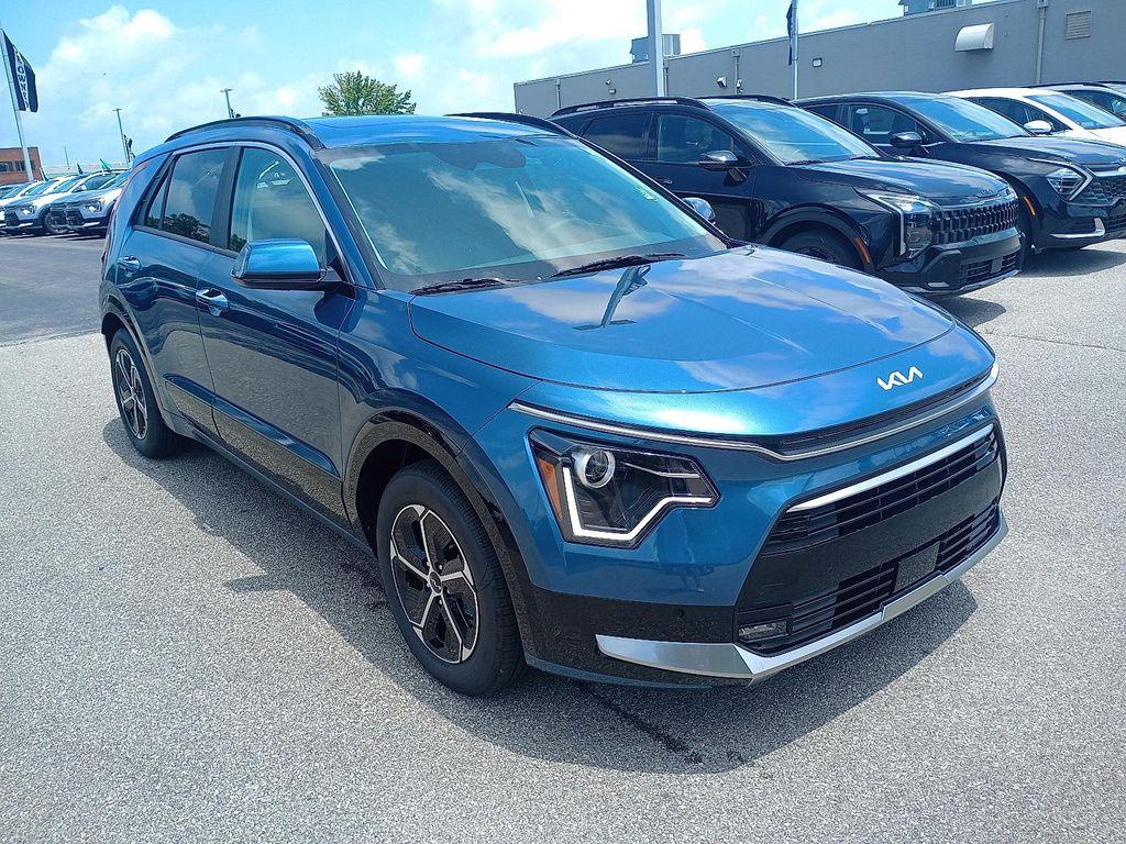 new 2025 Kia Niro car, priced at $31,832