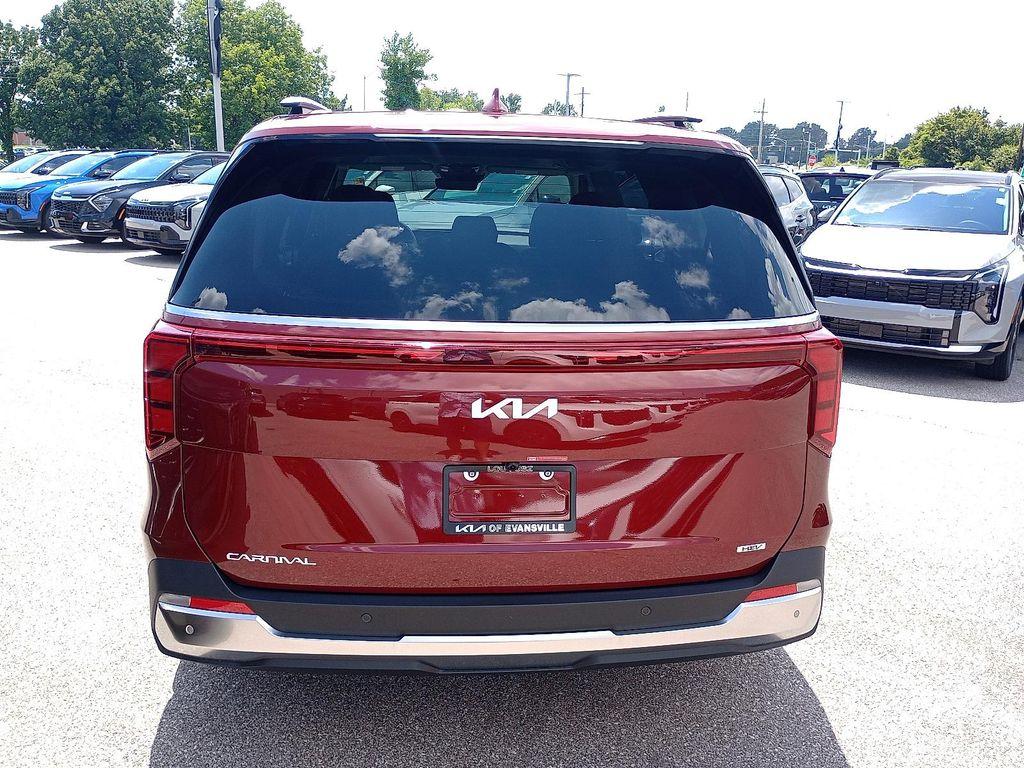 new 2026 Kia Carnival Hybrid car, priced at $47,736