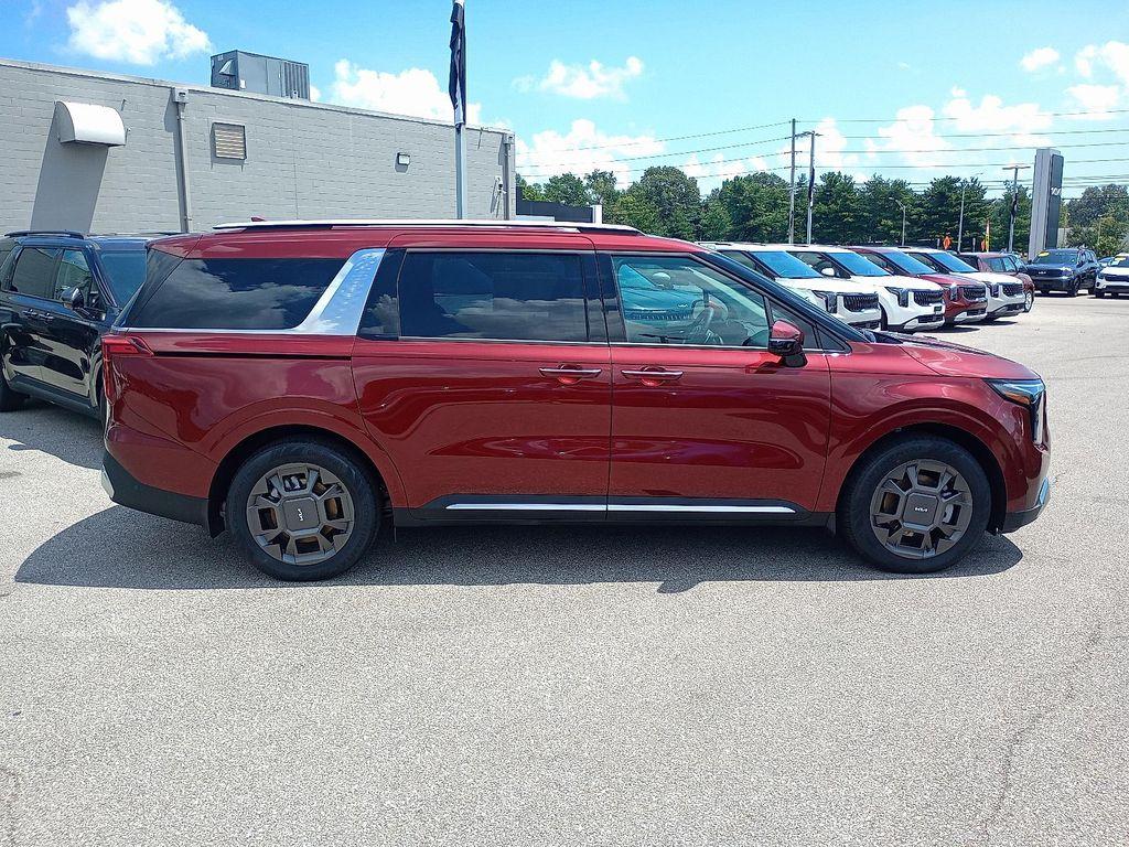 new 2026 Kia Carnival Hybrid car, priced at $47,736