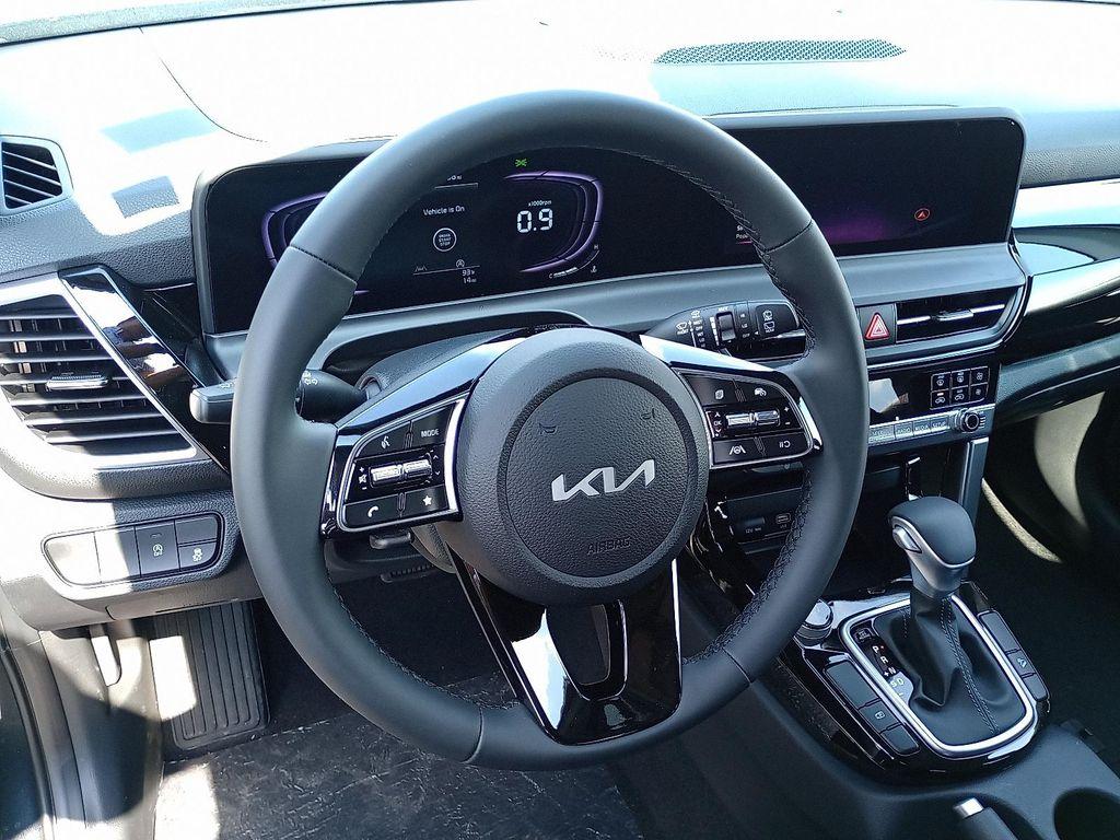 new 2026 Kia Seltos car, priced at $25,993