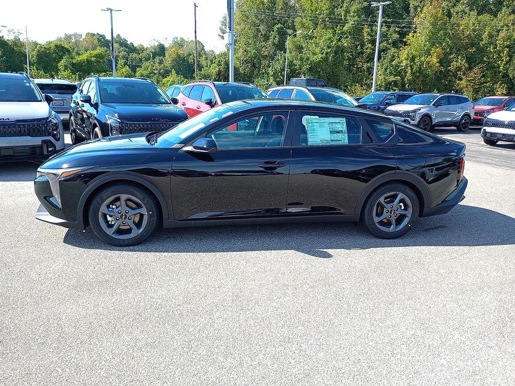 new 2025 Kia K4 car, priced at $23,885