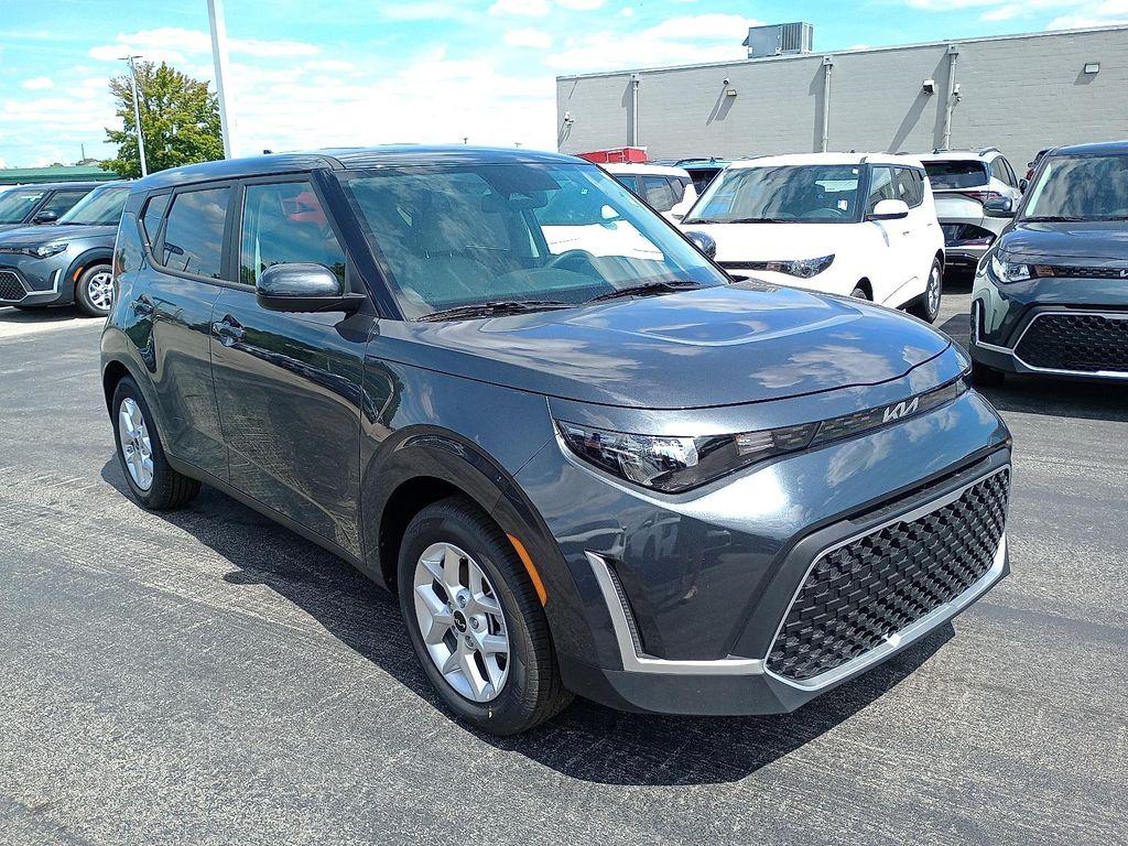 new 2025 Kia Soul car, priced at $22,060