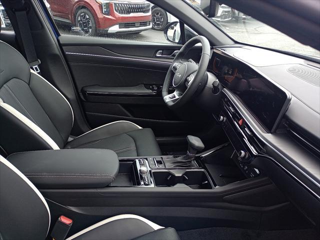 new 2025 Kia K5 car, priced at $32,280