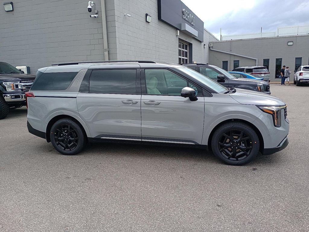 new 2026 Kia Carnival Hybrid car, priced at $54,435
