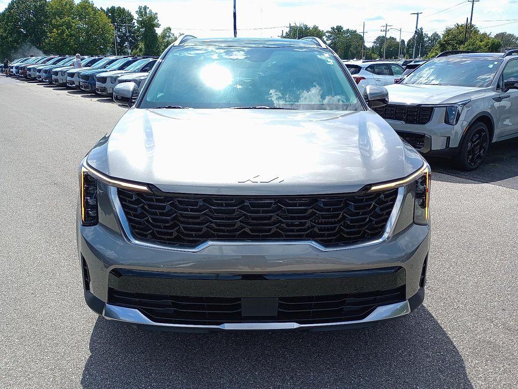 new 2025 Kia Sorento Hybrid car, priced at $40,935