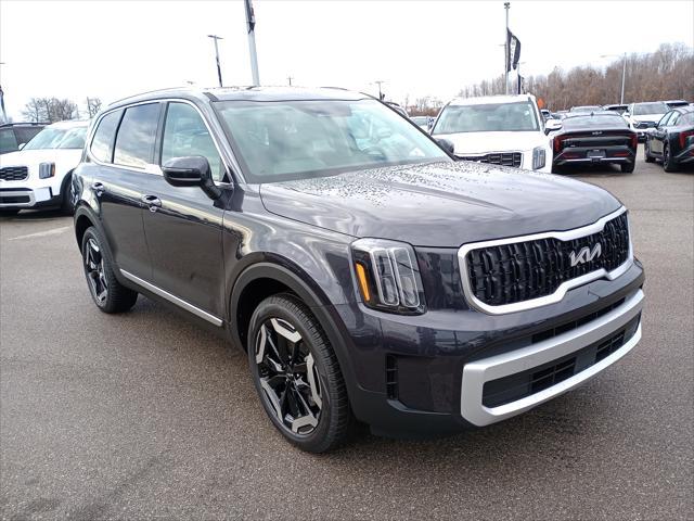 new 2025 Kia Telluride car, priced at $45,240