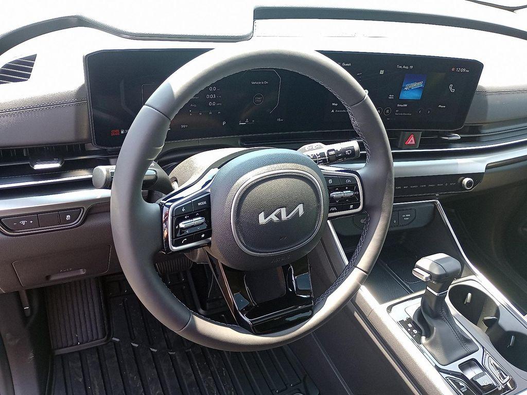new 2026 Kia Carnival car, priced at $52,465