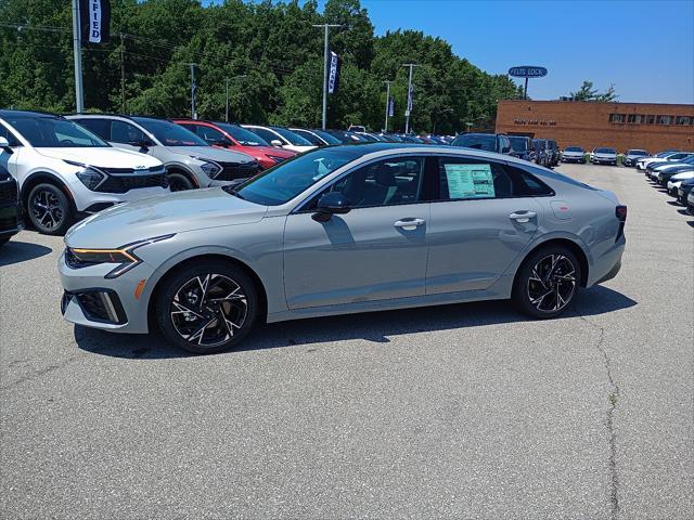 new 2025 Kia K5 car, priced at $31,395