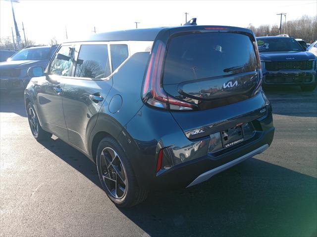 new 2025 Kia Soul car, priced at $25,720