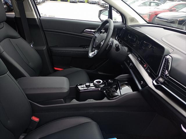 new 2025 Kia Sportage Hybrid car, priced at $35,655