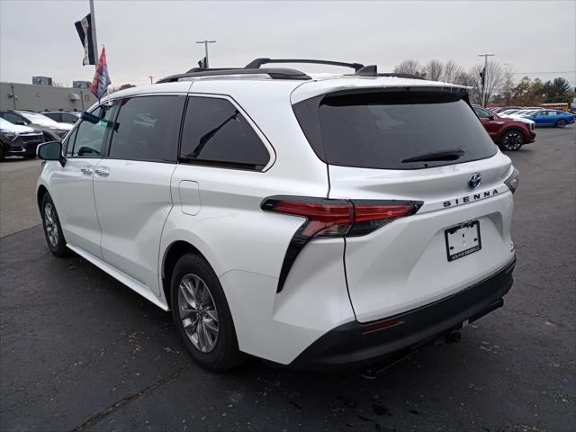 used 2022 Toyota Sienna car, priced at $39,684