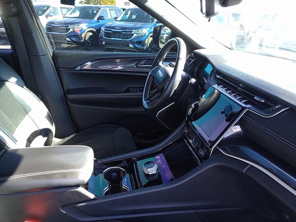 used 2021 Jeep Grand Cherokee L car, priced at $24,393