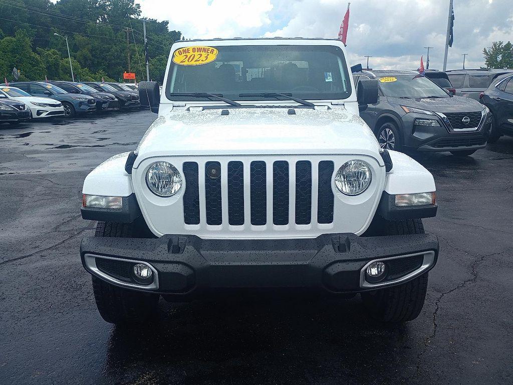 used 2023 Jeep Gladiator car, priced at $28,989