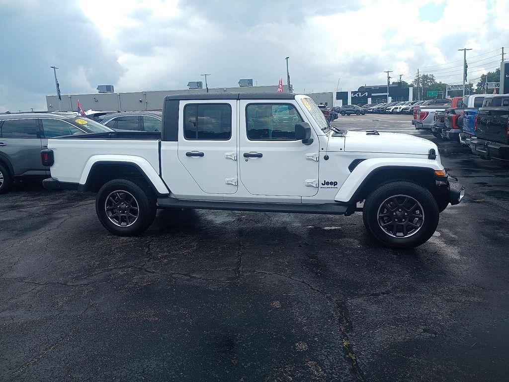 used 2023 Jeep Gladiator car, priced at $28,989