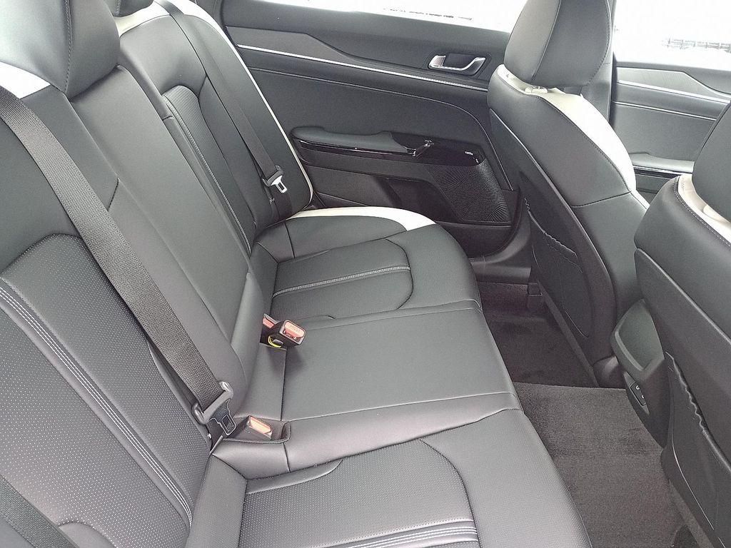 new 2025 Kia K5 car, priced at $32,745