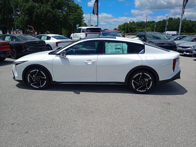 new 2025 Kia K4 car, priced at $28,035