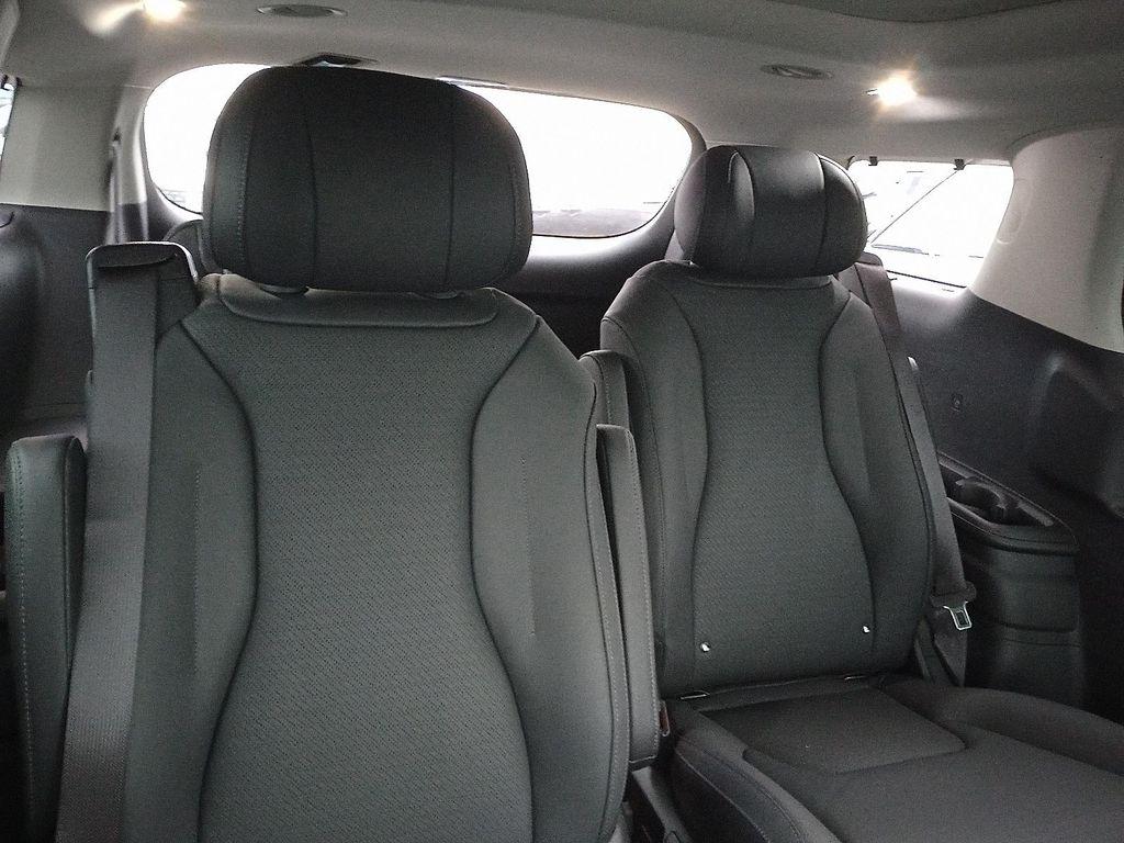 new 2026 Kia Carnival Hybrid car, priced at $54,025