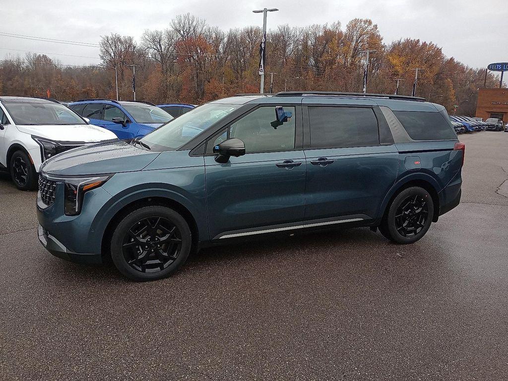 new 2026 Kia Carnival Hybrid car, priced at $54,025