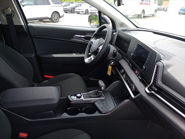 new 2025 Kia Sportage car, priced at $29,510