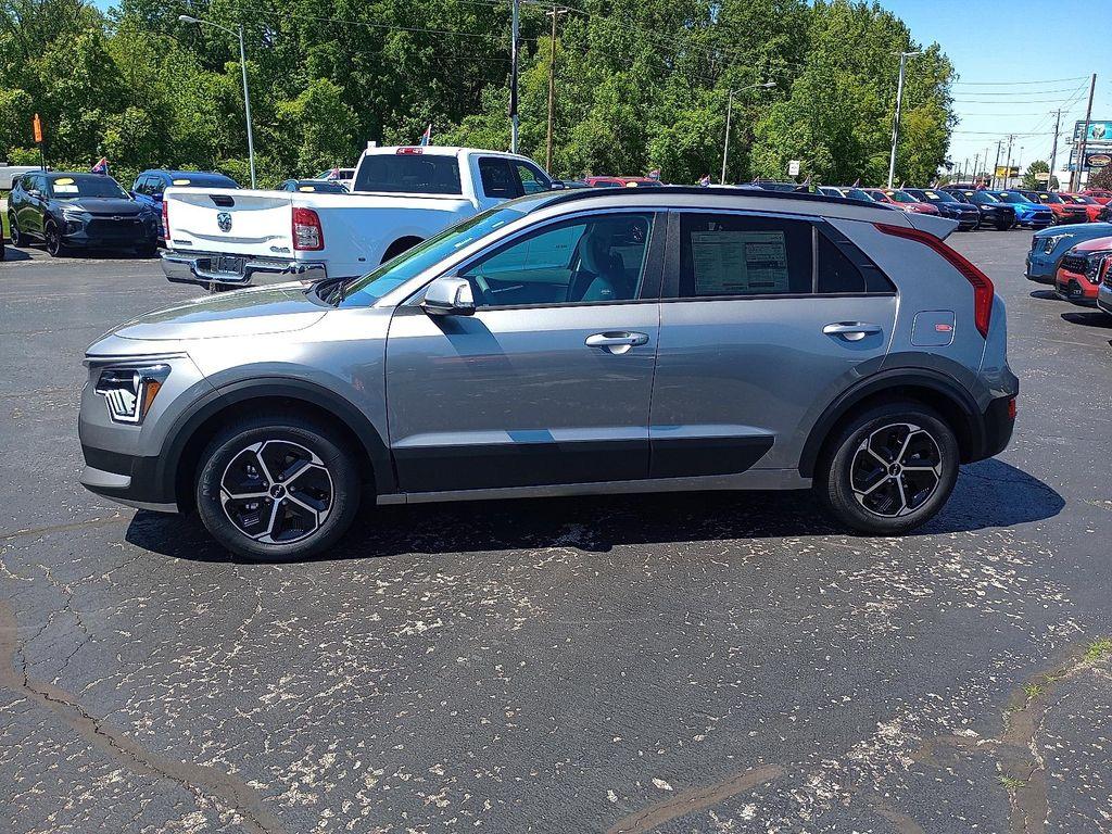 new 2025 Kia Niro car, priced at $28,249