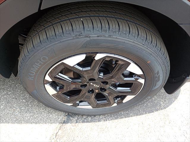 new 2025 Kia Sorento car, priced at $38,055