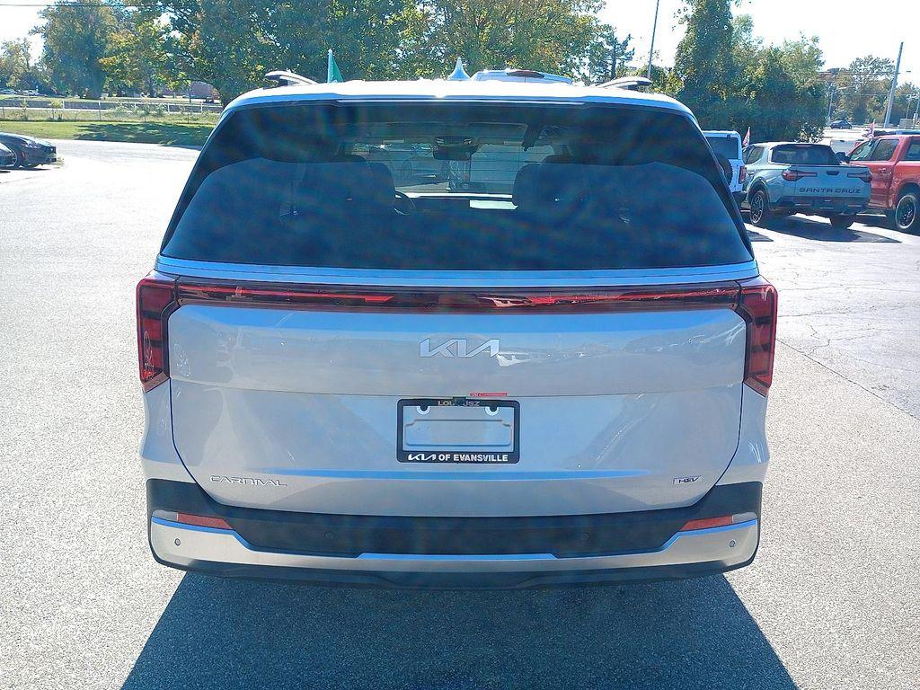 new 2026 Kia Carnival Hybrid car, priced at $49,660