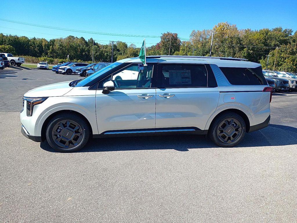 new 2026 Kia Carnival Hybrid car, priced at $49,660