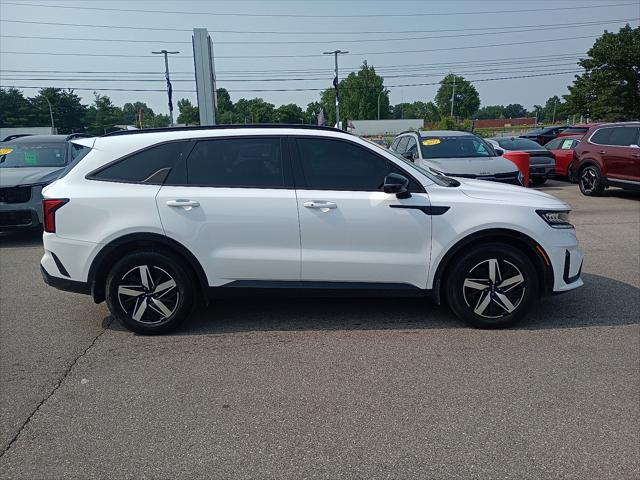 used 2022 Kia Sorento car, priced at $31,997