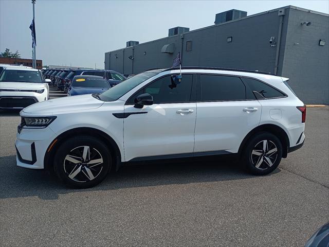 used 2022 Kia Sorento car, priced at $31,997