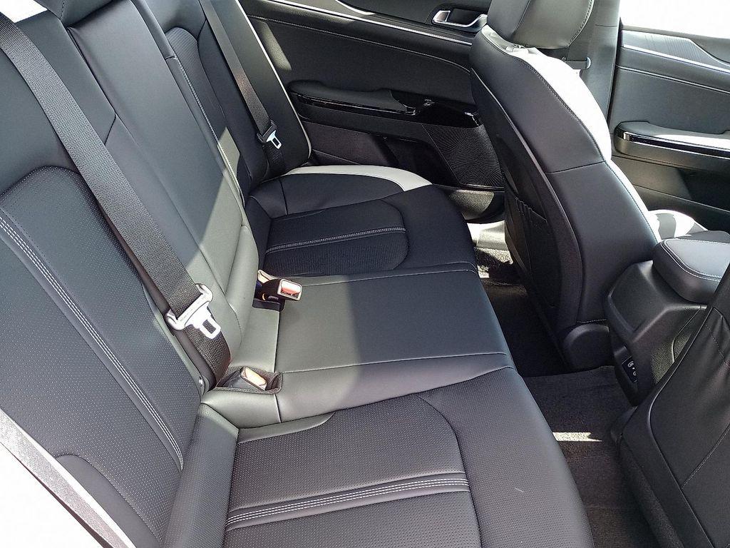 new 2026 Kia K5 car, priced at $31,300