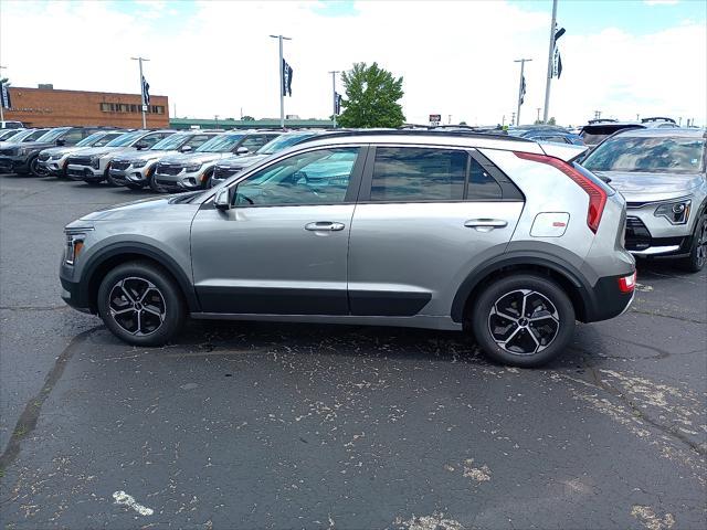 new 2025 Kia Niro car, priced at $30,710