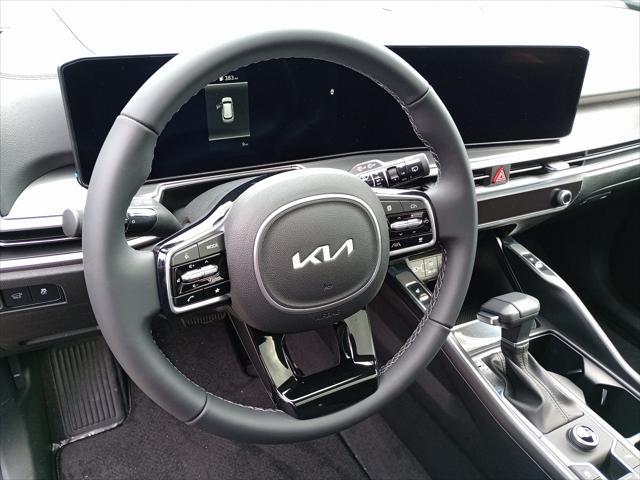 new 2025 Kia Sorento car, priced at $38,490