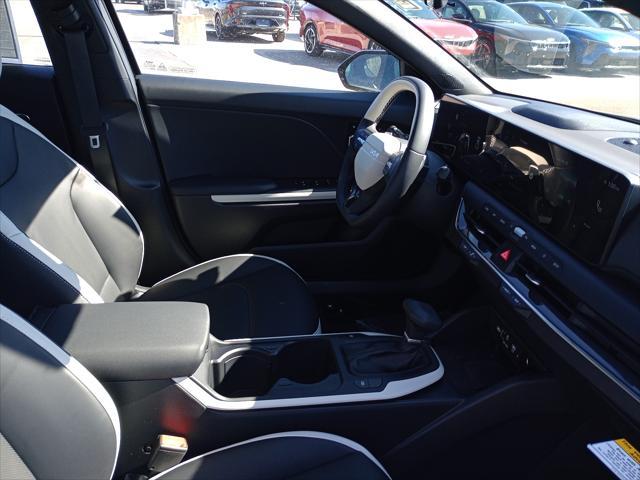 new 2025 Kia K4 car, priced at $27,095