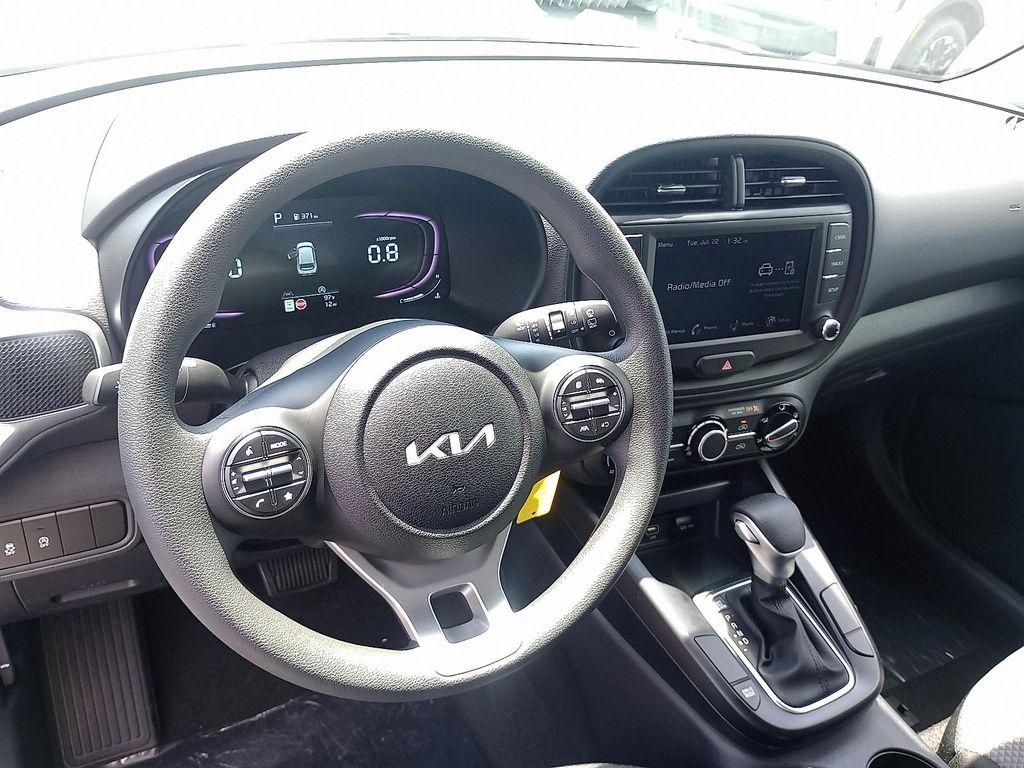 new 2025 Kia Soul car, priced at $22,405