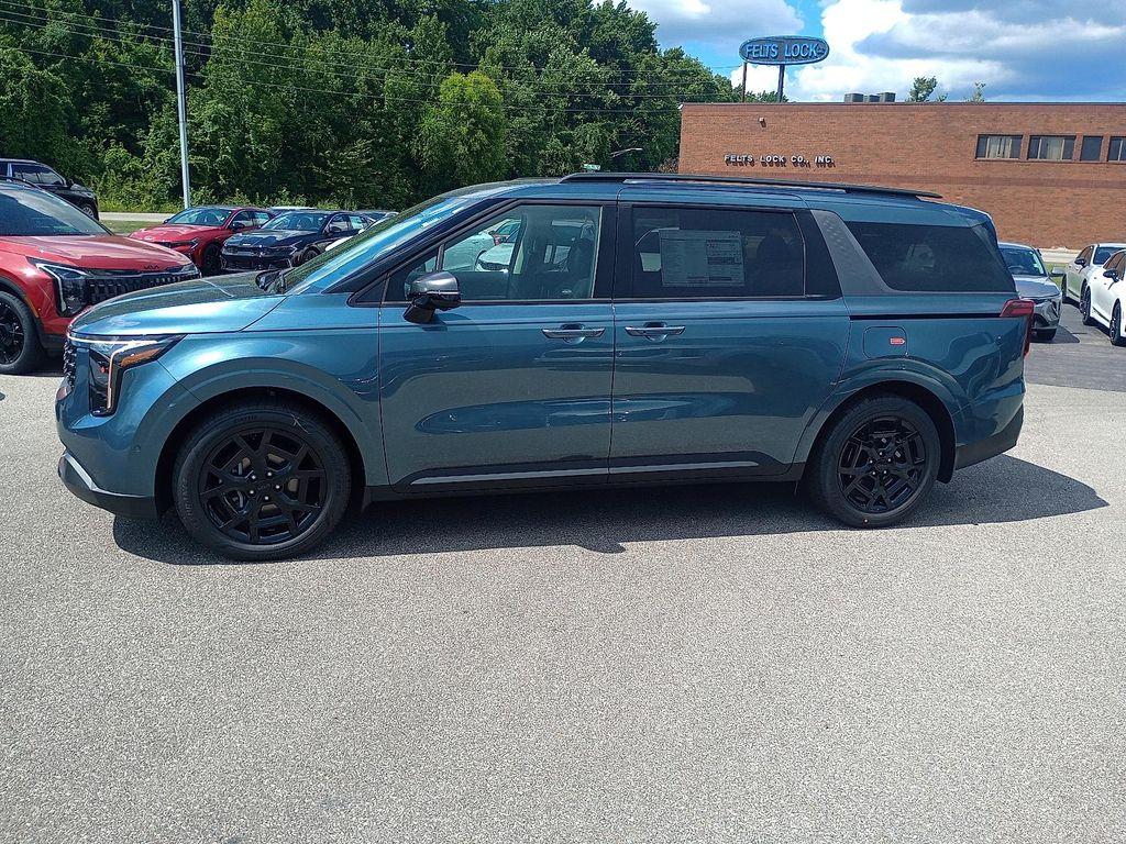 new 2026 Kia Carnival Hybrid car, priced at $54,435