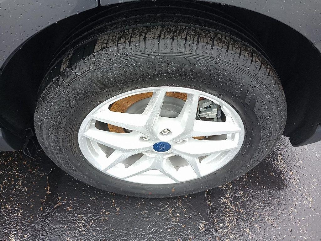 used 2022 Ford Edge car, priced at $16,954