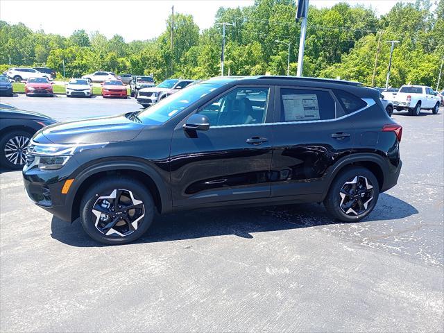 new 2025 Kia Seltos car, priced at $30,370