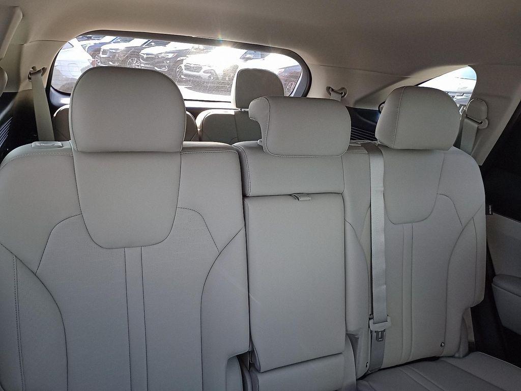 new 2026 Kia Sorento car, priced at $36,670