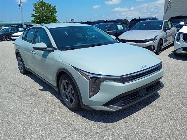 new 2025 Kia K4 car, priced at $23,665