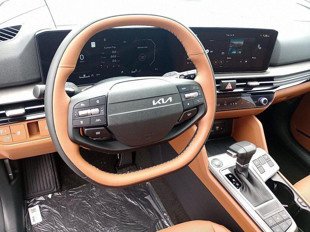 new 2026 Kia Sportage car, priced at $36,277