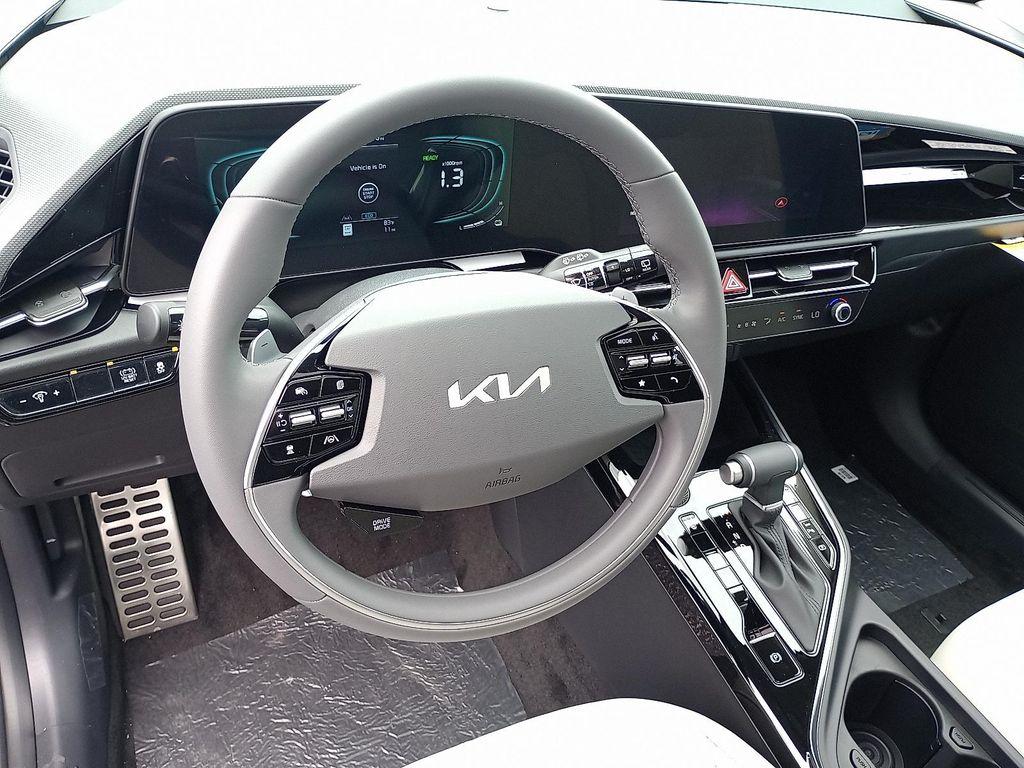 new 2025 Kia Niro car, priced at $30,249