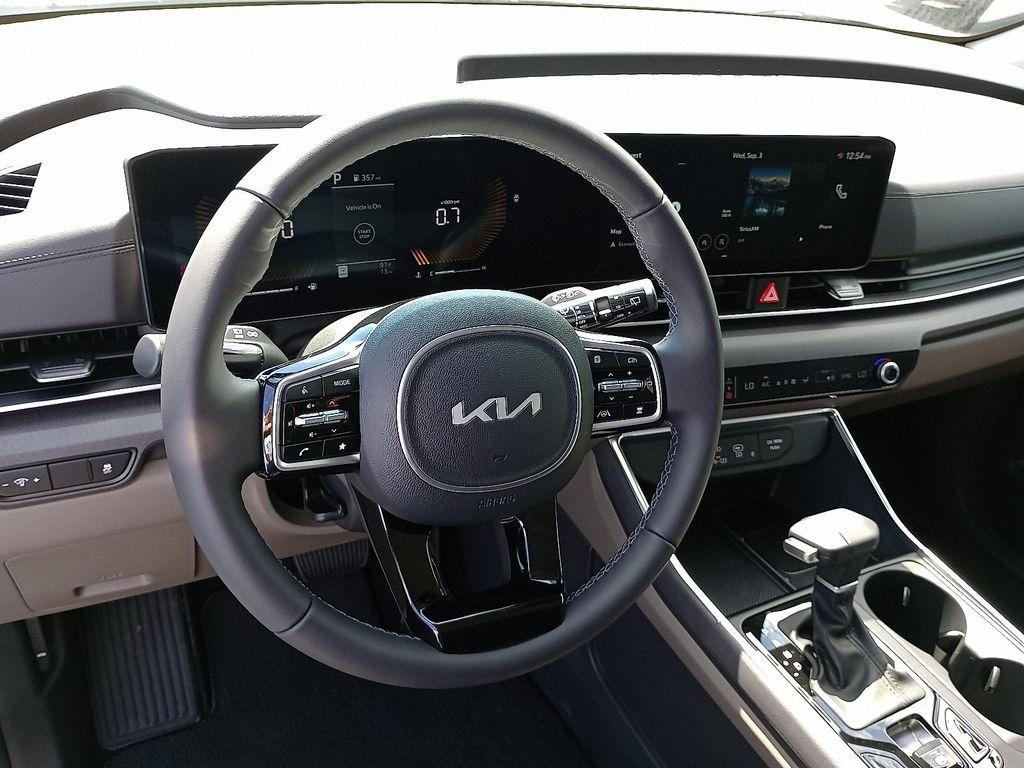new 2026 Kia Carnival car, priced at $42,910
