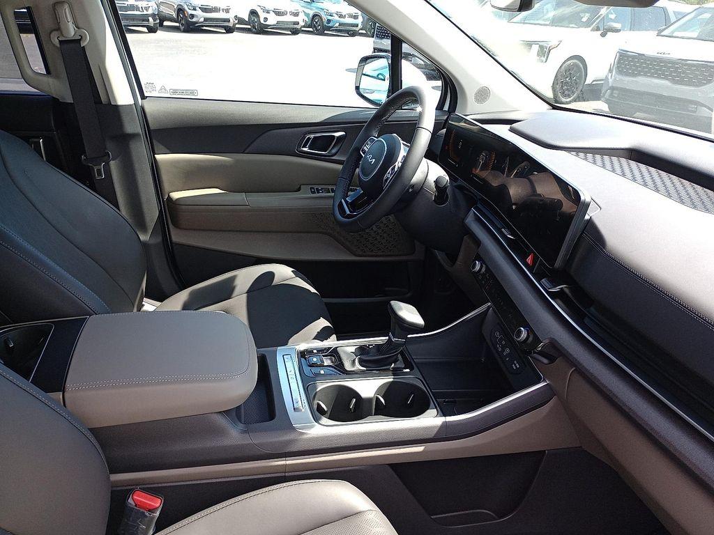 new 2026 Kia Carnival car, priced at $42,910